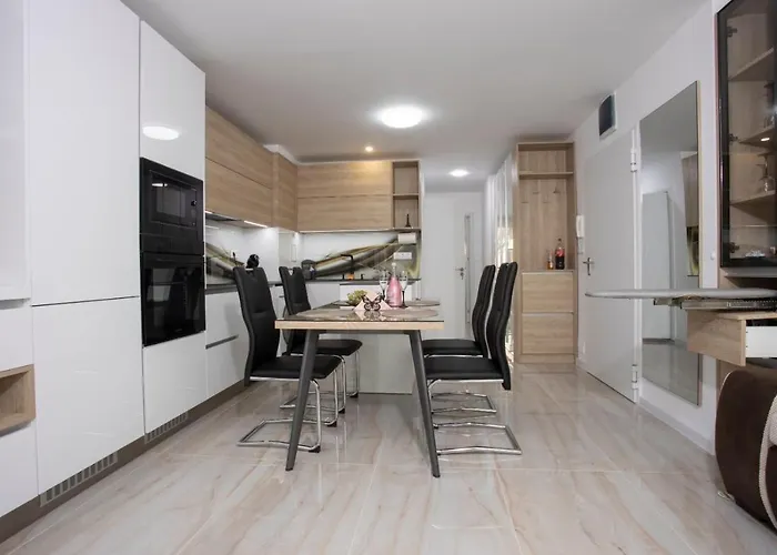 Apartman апартамент за гости ивви-1 Burgasz